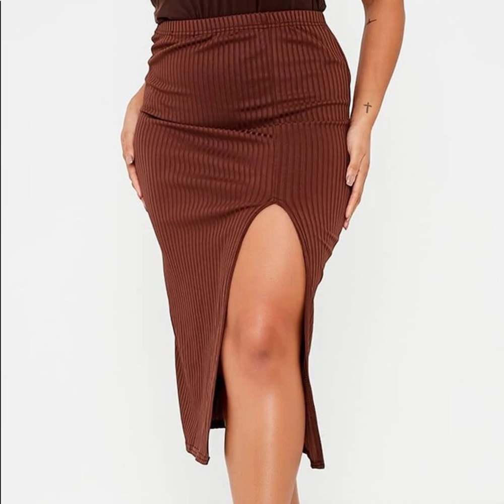 Brown Plus Size Rib Split Front Midi Skirt